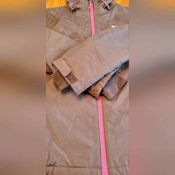 Women's Columbia Black Jacket - Picture 2 of 10